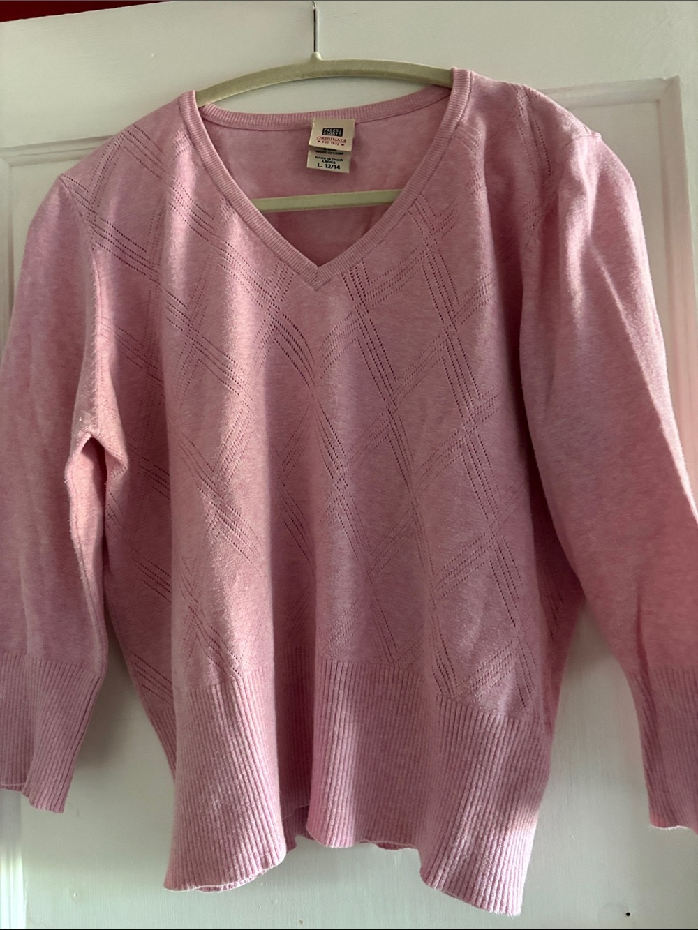 Faded Glory Pink V-Neck Diamond-Point Knit Sweater